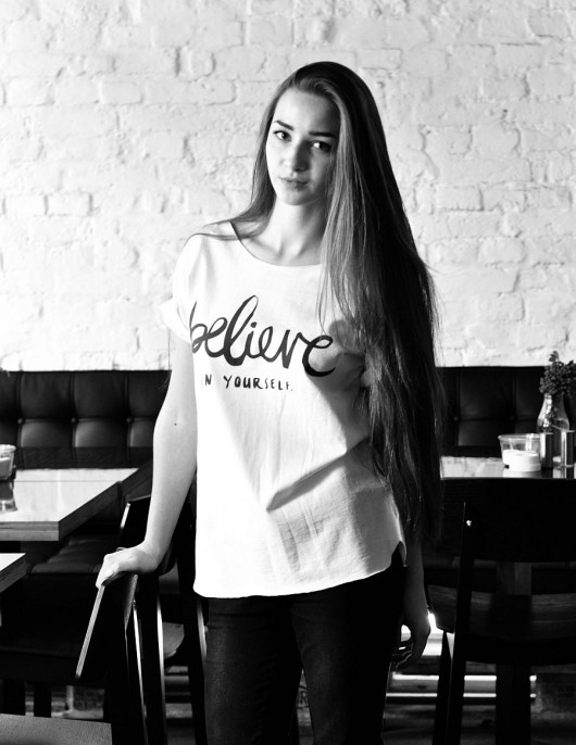 T-shirt Believe magicboxshop