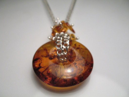 amber circle m m studio