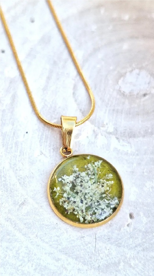 złote naszyjniki Naszyjnik z kwiatami dzikiej marchwi