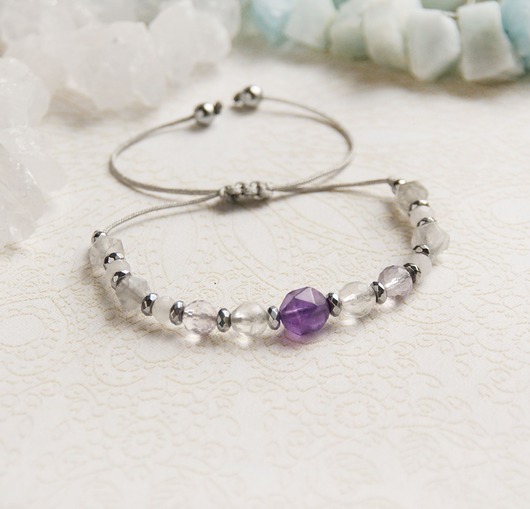 bransoletki z kamieni naturalnych Amulet : harmonia, oczyszczenie