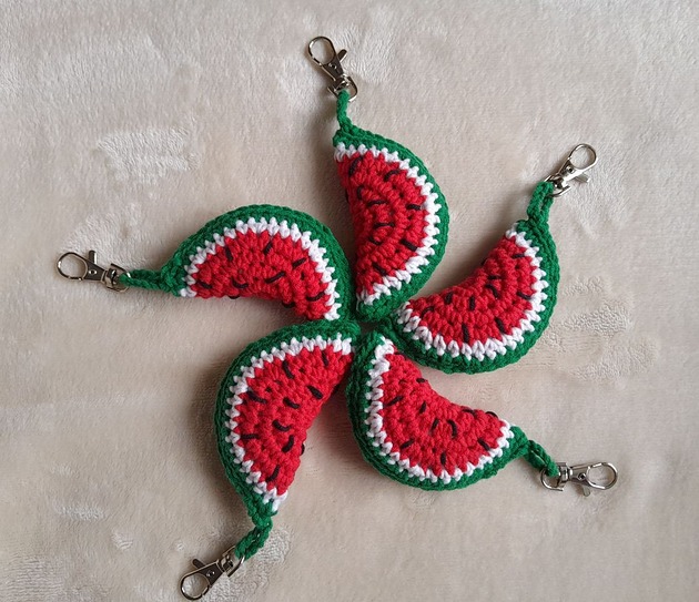 breloki Breloczek arbuz. Handmade. Do kluczy, torebki. plecaka. Prezent