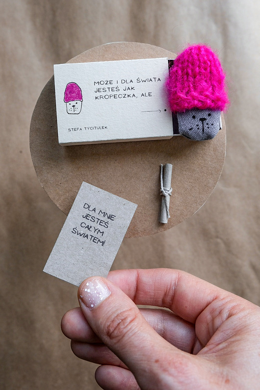 kartki okolicznościowe - wydruki Jesteś dla mnie całym światem - Śmieszna kartka miłości - STEFA tyciTulek