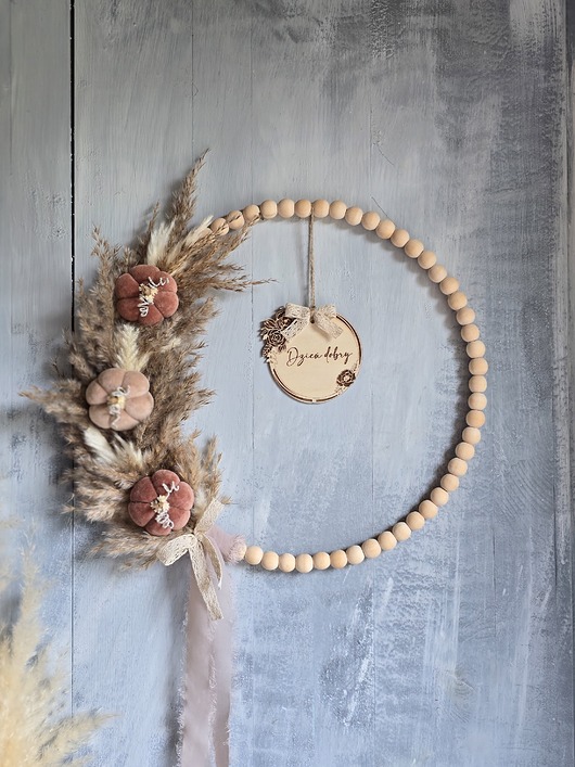 wianki Jesienny wianek boho z dyniami i trawą pampasową