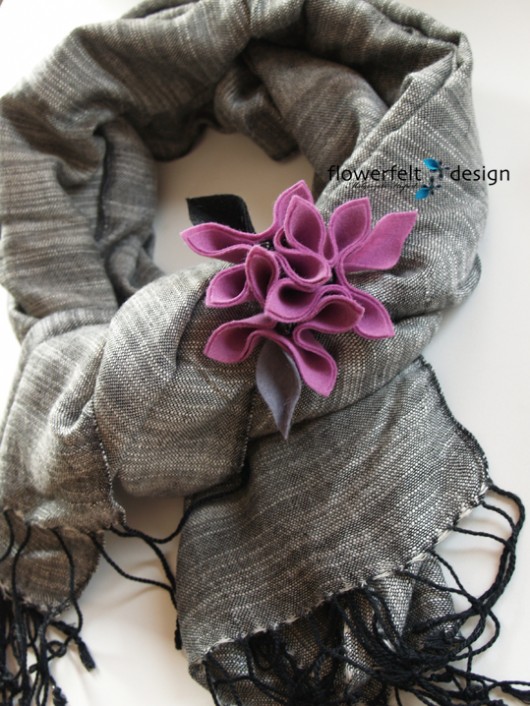 wrzosowa z czarnym -Biżuteria Autorska FlowerFelt Design