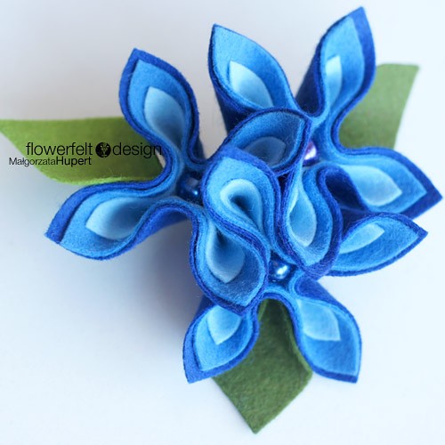 Blue with olive FlowerFelt Design