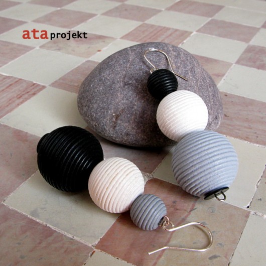 kolczyki Asymmetric Black&White ata projekt