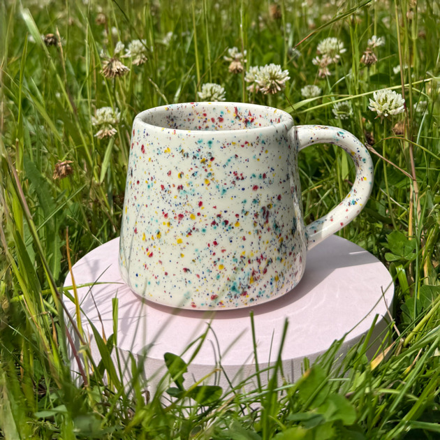 kubki Duży kubek w kolorowe wzory