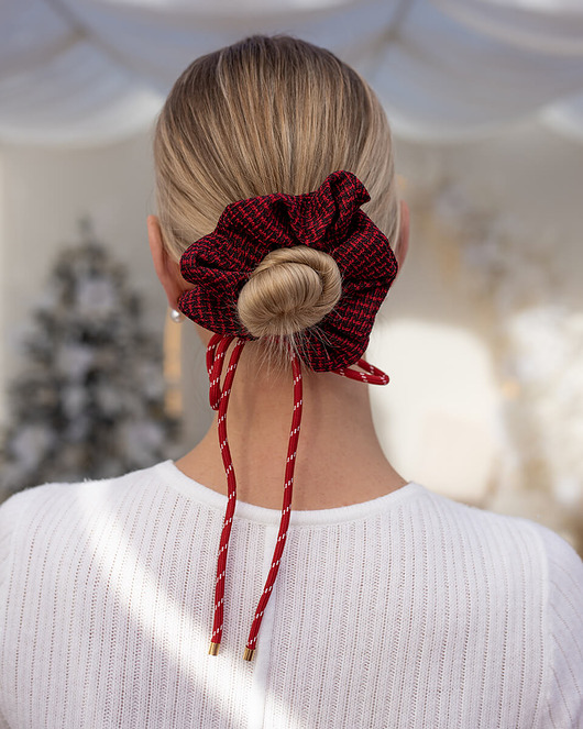 kolczyki pozłacane Kolczyki pozłacane Bordowa frotka do włosów z wiązaniem Paraiso Aristea