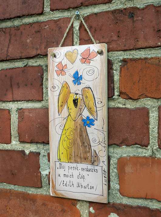 Ozdoby na ścianę Deseczka z sentencją "Mój piesek - serduszko u moich stóp"