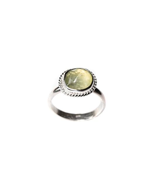 pierścionki srebrne Pierścionek z prehnitem