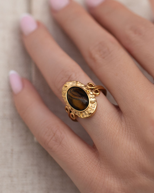 pierścionki złote Złoty pierścionek ze stali chirurgicznej premium z kamieniem tygrysiego oka P