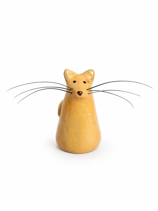 figurki i rzeźby Ceramiczny piesek na psie wąsy wibrysy
