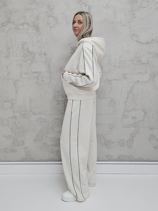 komplety damskie Lucia komplet z rozpinaną bluzą i szerokimi spodniami Straciatella