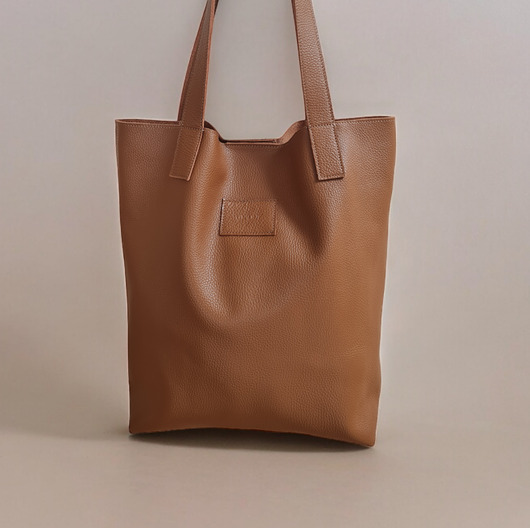 torby na ramię Duża Shopper Bag Mocha Mousse. Duża Shopperka z frędzlami skóra naturalna