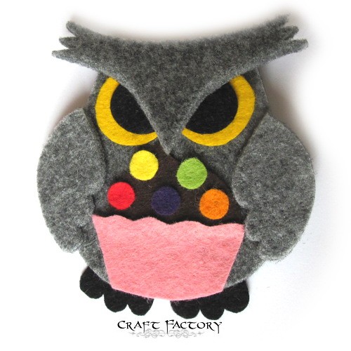 Owlastic Cupcake No 8 - broszka Craft Factory