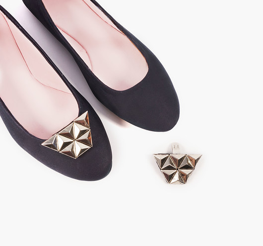 NEW! Klipsy do butów -Ćwieki/ Triangle Studs Coquet