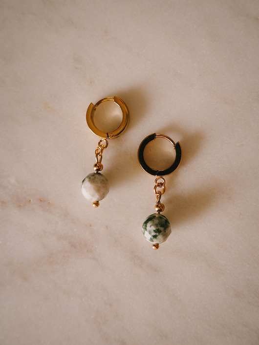 kolczyki z kamieniami Kolczyki z zawieszką z kamienia naturalnego