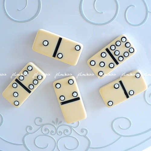 Domino magnesy - kolor mono #1 jelonkaa