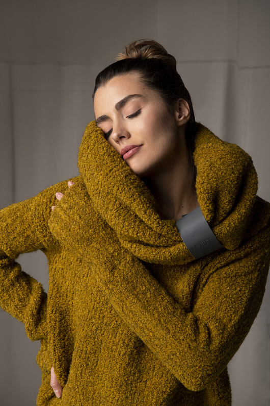swetry damskie  Sweter Boucle Musztardowy