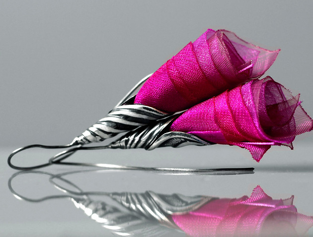 kolczyki wire wrapping Odjazdowe fuksjowe kolczyki kwiaty