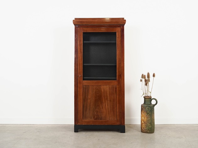 szafki Witryna orzechowa, duński design, lata 60, produkcja: Dania