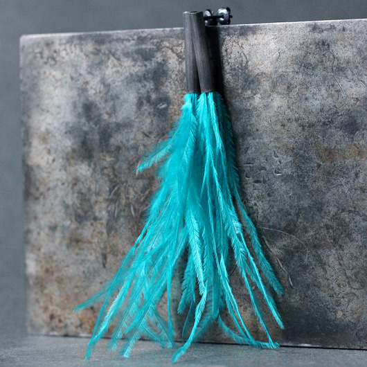 kolczyki wire wrapping Srebrne kolczyki PIÓRA EMU turkusowe