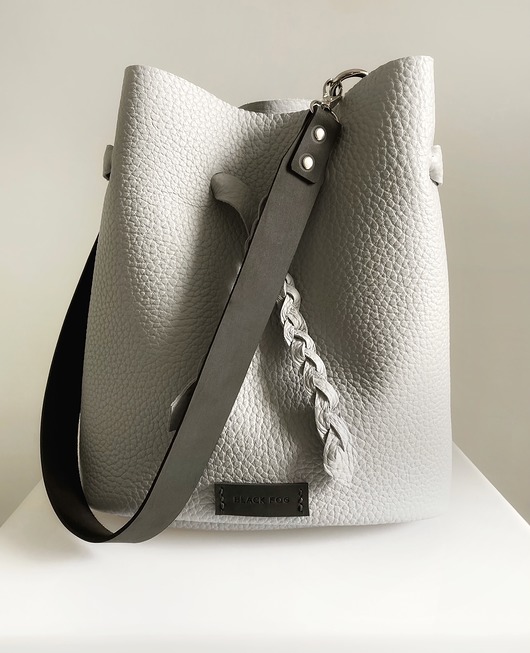 Lea - light grey Black Fog