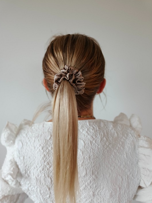 gumki do włosów Gumka jedwabna, scrunchie, frotka cappuccino MIDI