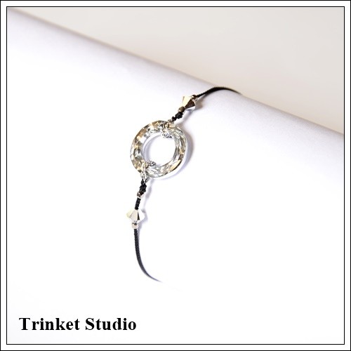 Simplicity- Crystal Comet Argent Light Trinket Studio