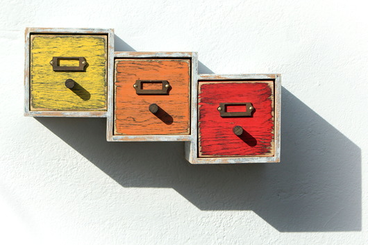 Półka drewniana z szufladami Clock Wood Studio