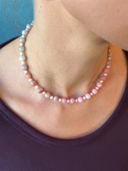 chokery Choker z cieniowanego morganitu