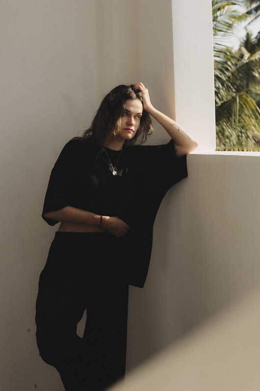t-shirt damskie Tshirt everyday black