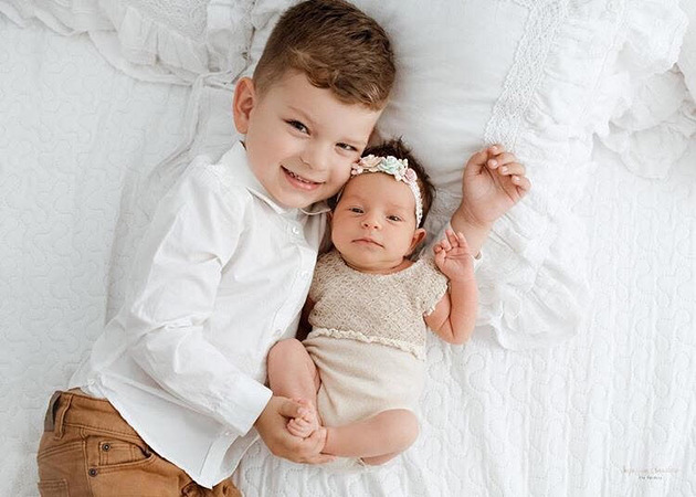 ozdoby do włosów dla dzieci Filipola opaska WIANEK kwiaty pastelowe