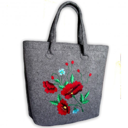 Felt Bag with embroidered Poppies na ludowo