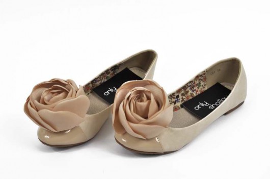 NUDE 39 ONLY SHALLOW