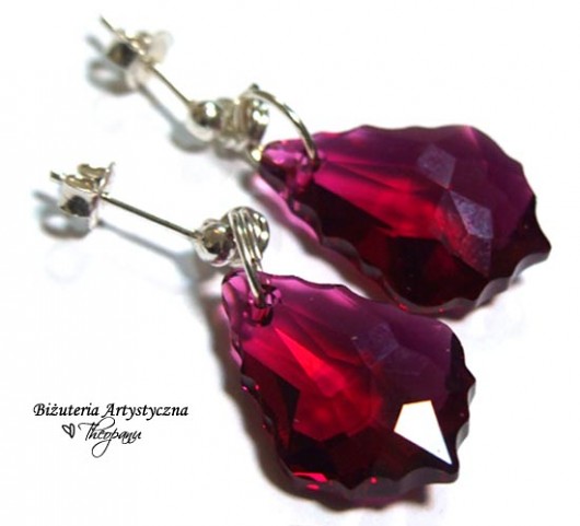 Camelia Ruby - kryształ Swarovski Zapakowane :) Theopanu