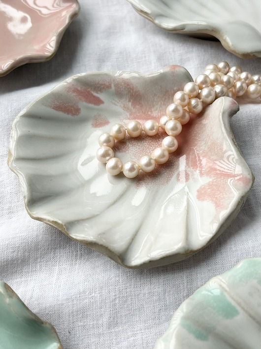 pojemniki na biżuterię Ceramiczna muszla, muszelka - talerzyk na biżuterię