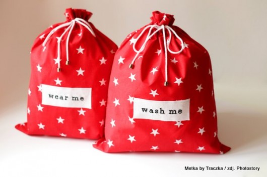 White Stars - red metka by traczka