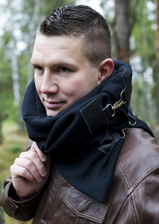 Szal wełniany ze skórą, Komin Unisex - Czarny Green Sheep