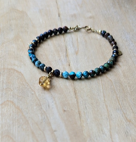 bransoletki z kamieni naturalnych Bransoletka z turkusów z cytrynem