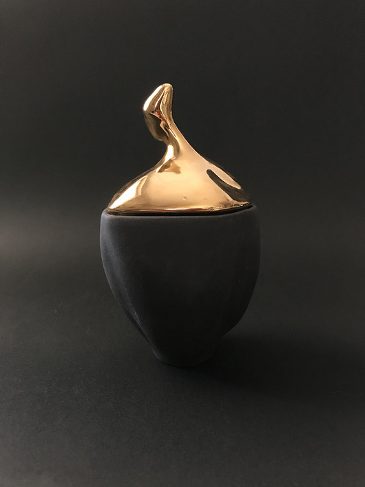 kubki i filiżanki Cukiernica czarno złota