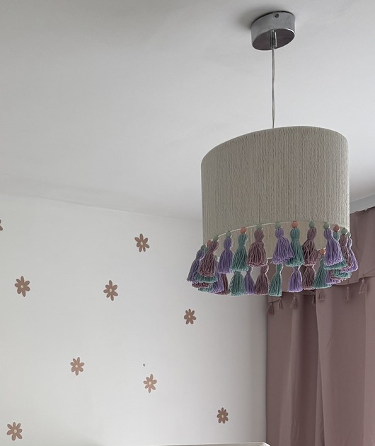 lampy do pokoju dziecka Lampa wisząca do pokoju dziecięcego, chwosty, koraliki