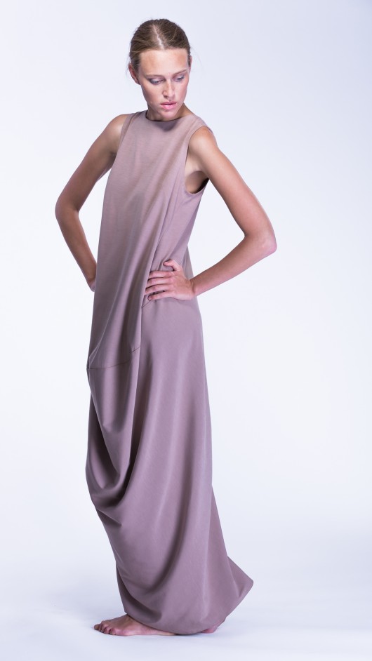 backward dress pudu