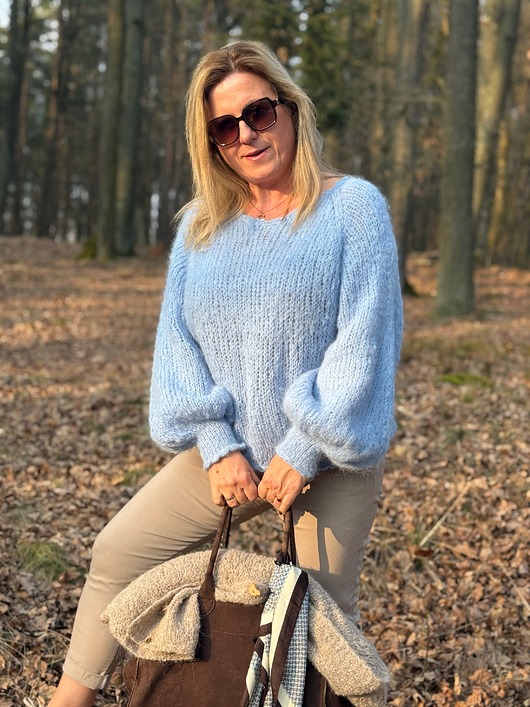 swetry damskie  Błękitny sweter