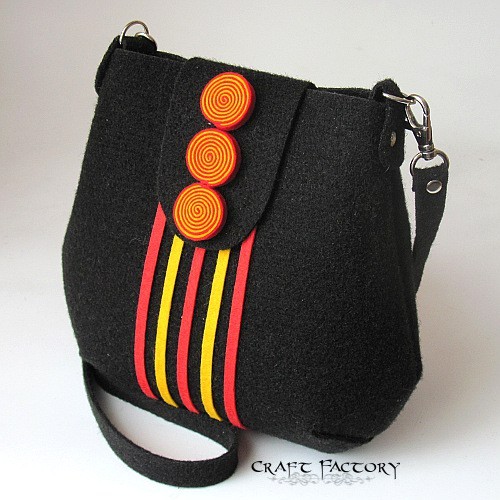 Black Hypnotic Sunny Red - torebka na ramię Craft Factory