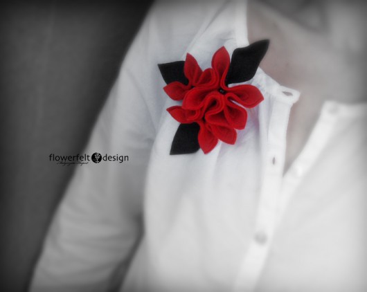 red FlowerFelt Design