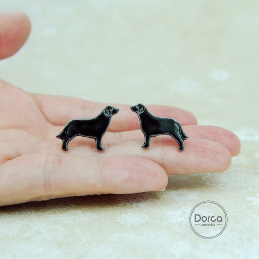 Labrador czarny- ceramiczne kolczyki Dorca