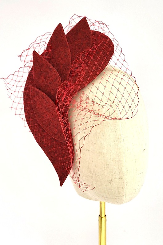 fascynatory LADY BUTTERFLY  duży toczek z filcu bordo