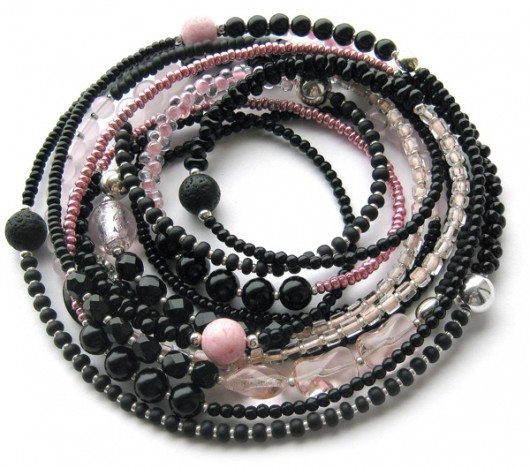 black and pink maghia