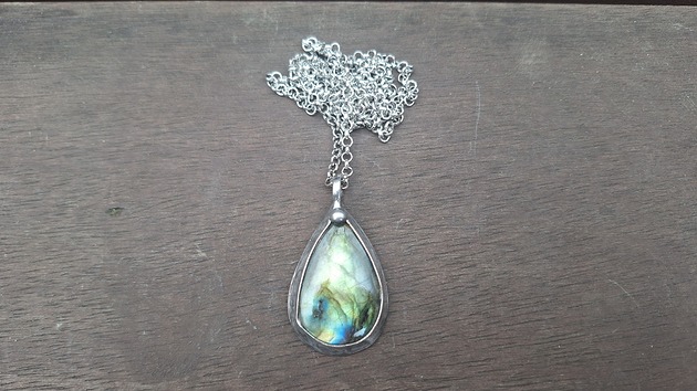 wisiory Zielona łąka - wisiorek